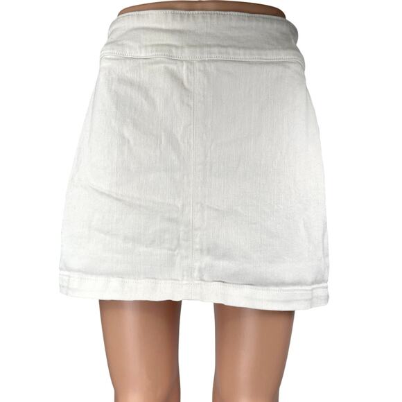 Forever 21 Women's White High Waisted Zip A Line Denim Jean Mini Skirt Size M - Picture 1 of 5